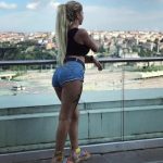 konyaescortemel-1-150x150 Mini Şortlu Sarışın Fit Konya Escort Bayan Emel