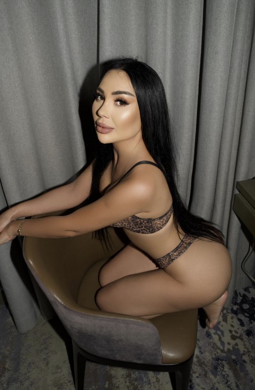 escortzeliha-3 Konya Escort Zeliha Partnerim Yataktan Mutsuz Ayrılamaz